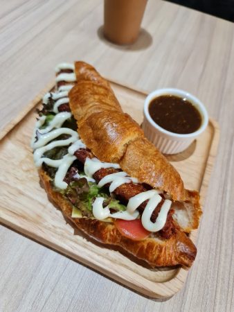 Top 15 Menjalara美食